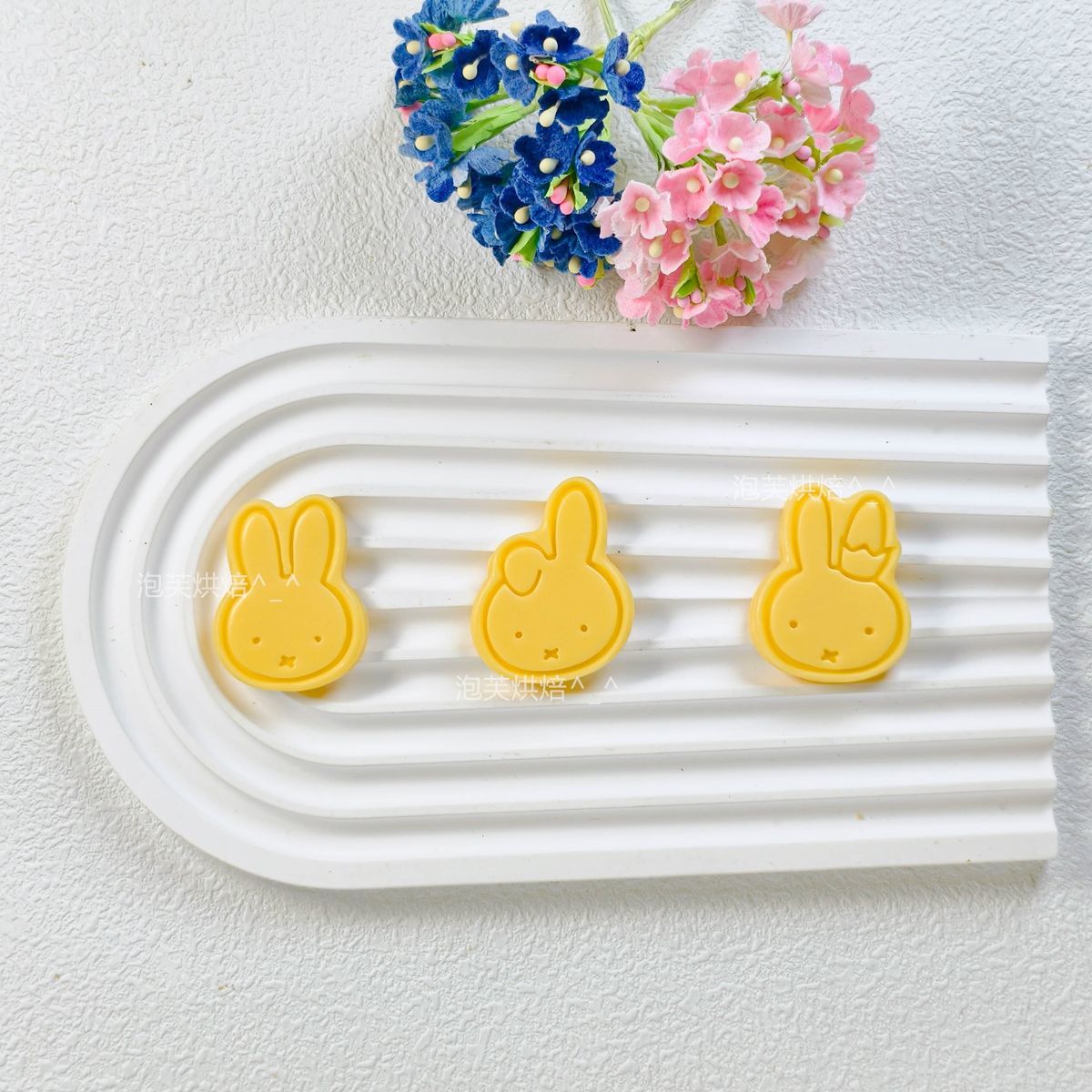 Cute 3D Press Cookie Mold with - Baking Kitchen Kids review and price