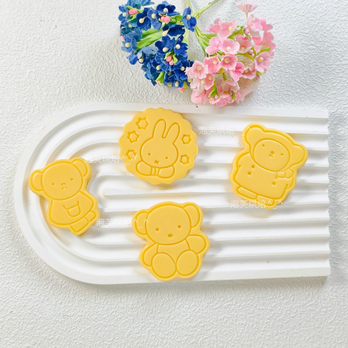 Cute 3D Press Cookie Mold with - Baking Kitchen Kids review and price